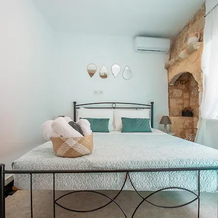 Casa Ifestou 4*