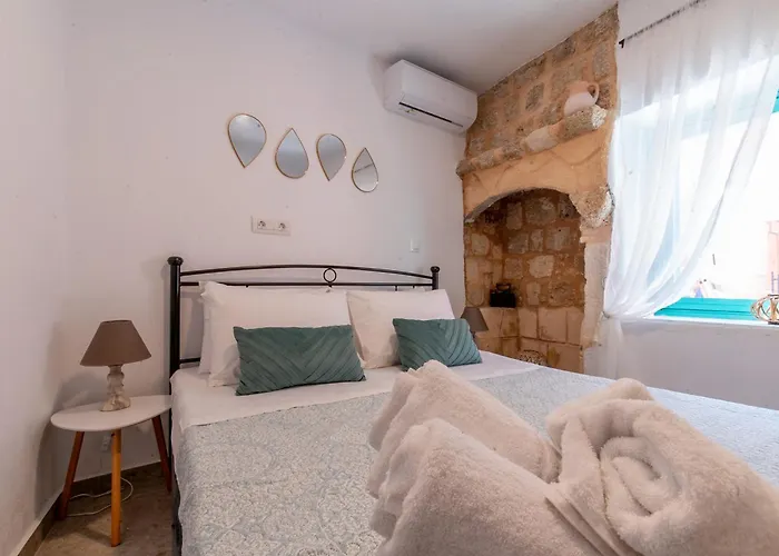 Aparthotel Casa Ifestou