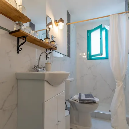 Casa Ifestou Ξενοδοχείο με διαμερίσματα 4*