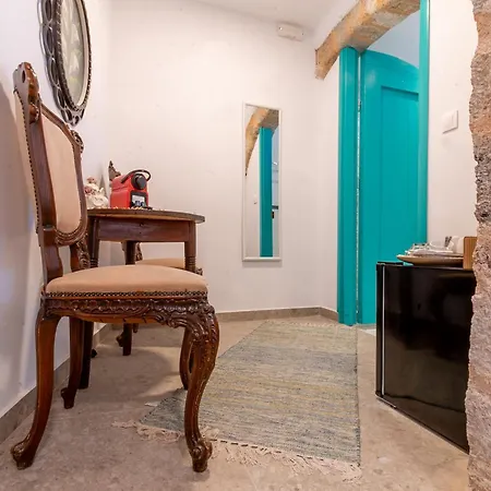 Casa Ifestou Hotel de apartamente 4*